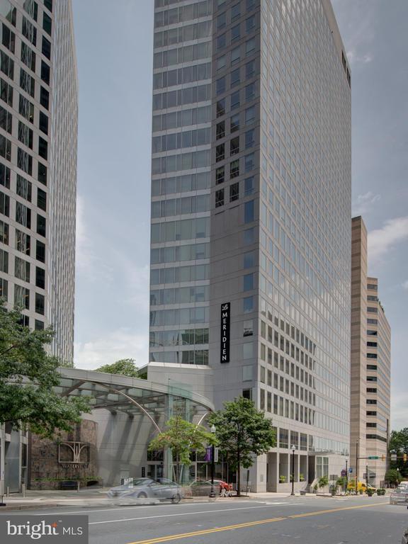 Building Photo - 1111 19th St N Building Photo - 1111 19th St N