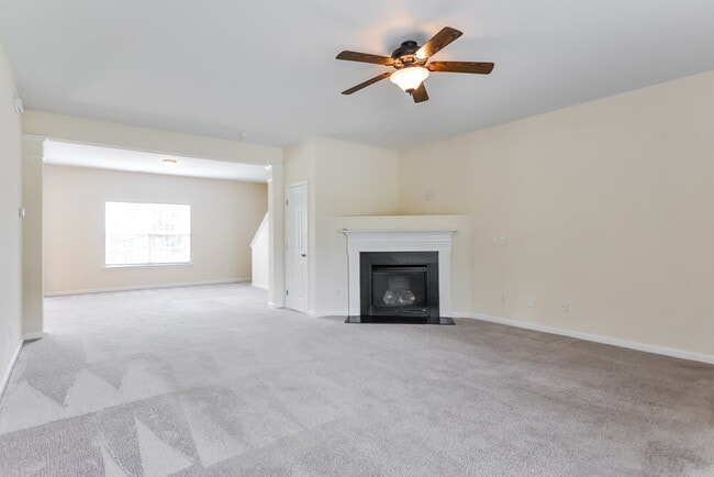 Building Photo - 3508 Hamilton Mill Dr