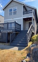 Building Photo - 1930 4th Ave W