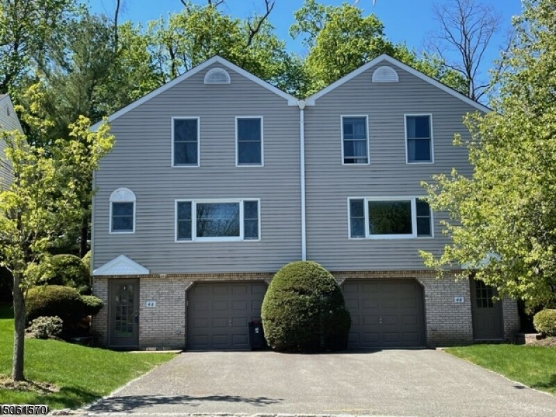 4 Magnolia Ct, Madison, NJ 07940 Townhome Rentals in Madison NJ