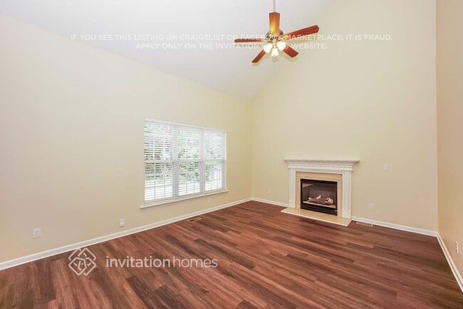 Building Photo - 16908 Glassfield Dr