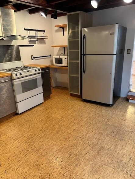 Photo - 18 Tremont St Apartment