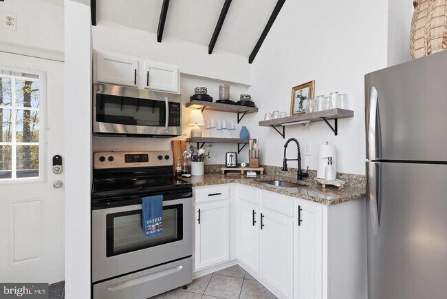 Foto del edificio - 241 Wildcat Dr