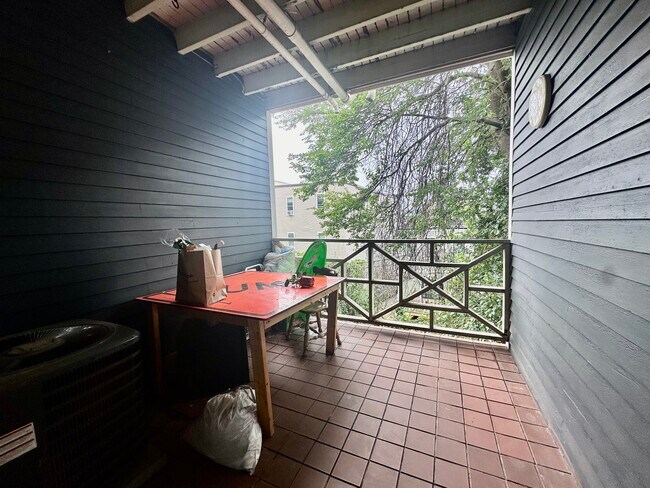 Foto del edificio - 5 Sachem St