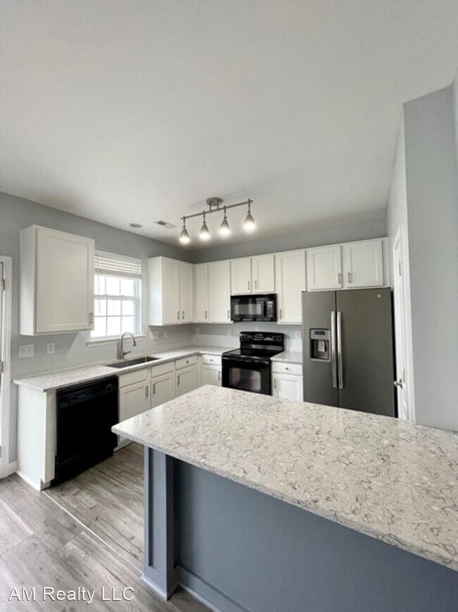 Building Photo - 3 br, 2.5 bath House - 1032 Tabard Lane