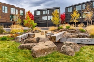 Building Photo - 55 SW Wall St