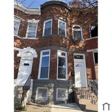 Building Photo - 1921 N Fulton Ave