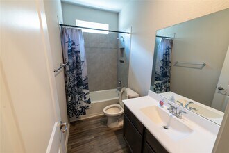 Building Photo - 1258 Sandstone Hls Dr