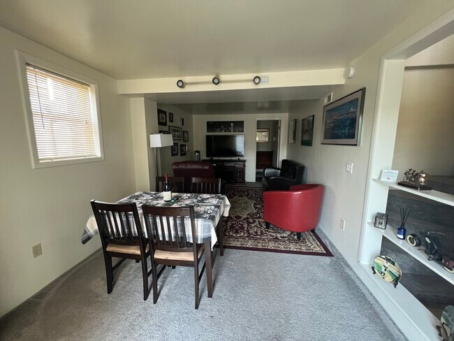 Foto del edificio - 3219 31st Ave W