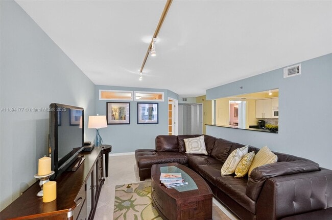 Building Photo - 2401 Collins Ave
