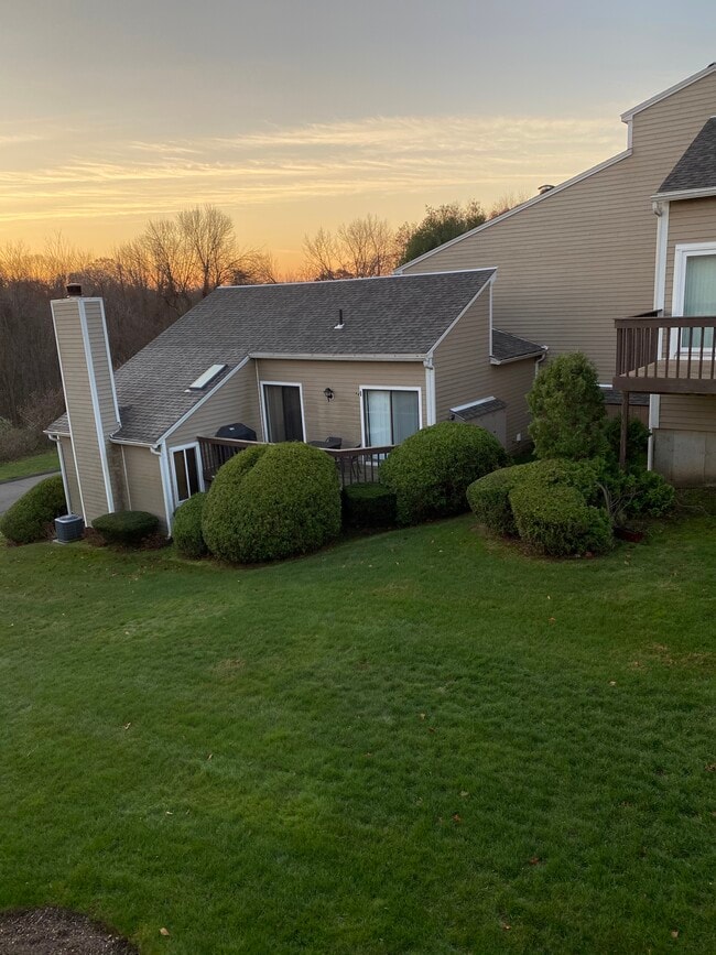 Exterior side - 113 Peddlars Dr