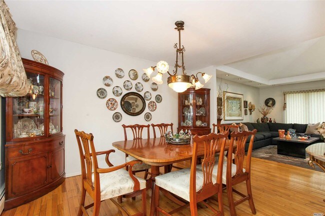 Foto del edificio - 3147 Monterey Dr