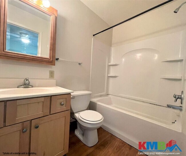 Building Photo - 740 Michael St