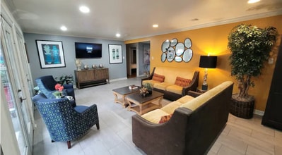 Building Photo - 4018 Leeshire Dr