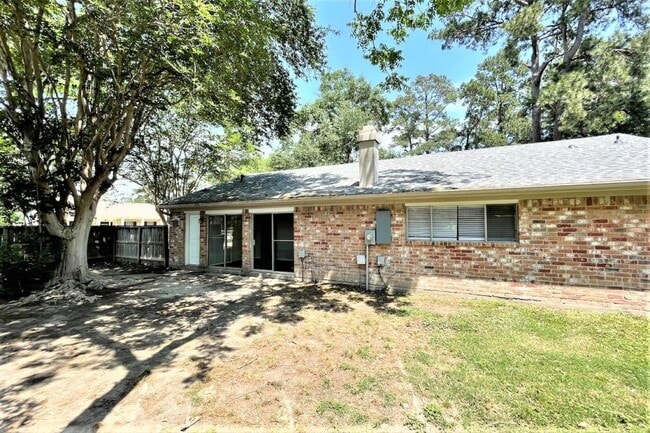 Foto del edificio - 25534 Thistlewaite Ln