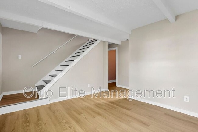 Foto del edificio - 3086 Grasmere Ave