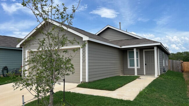 Foto del edificio - Charming 3-Bedroom Home in Ruby Crossing