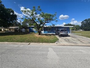Building Photo - 7401 36th Ave N