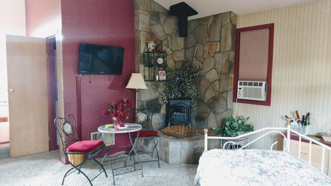 Building Photo - 66985 Rock Island Ln