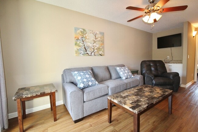Photo - 1315 Bradley Drive Apartment