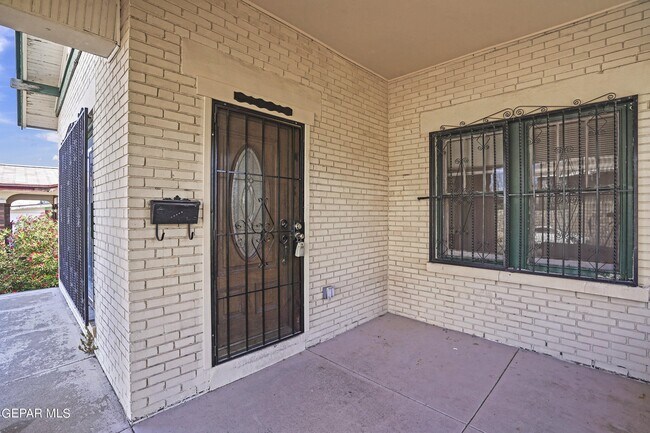Foto del edificio - 1421 Fewel St