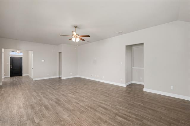 Building Photo - 405 Dalroy Dr