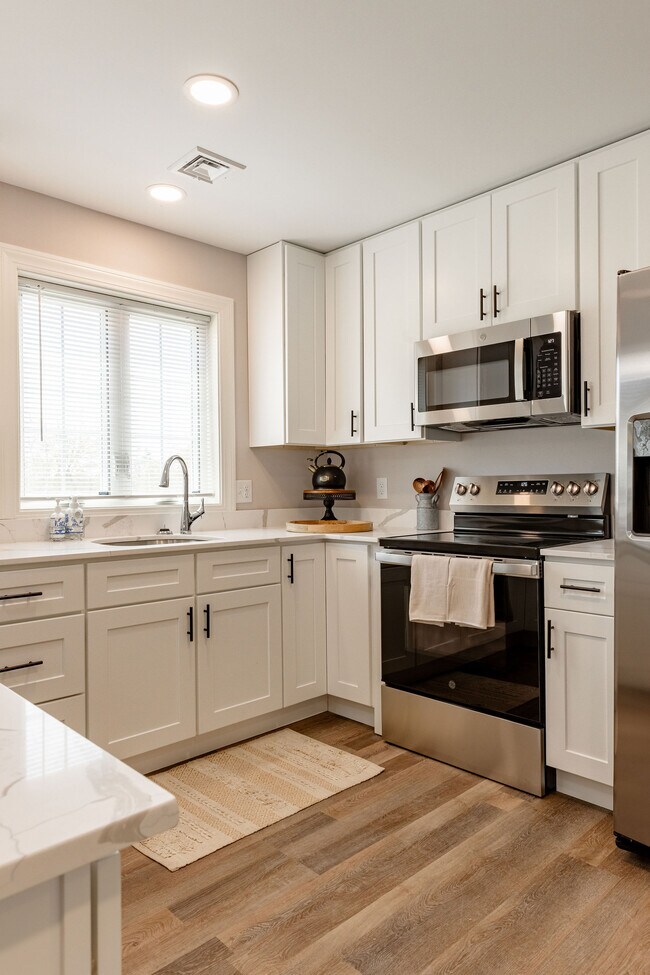 Foto del edificio - Cottages at Langley Cove