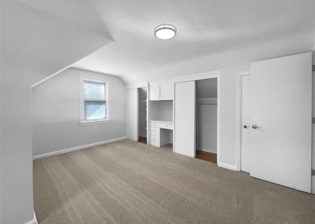 Building Photo - 1363 Edgewood Blvd