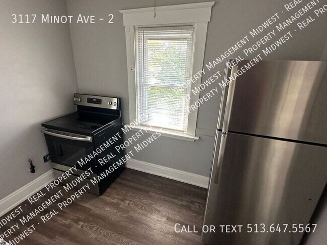 Foto del edificio - 3117 Minot Ave