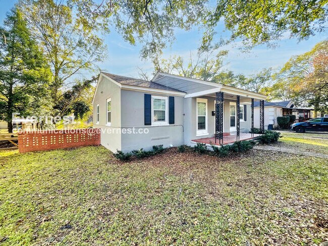 Foto del edificio - 227 Broadmoor Dr