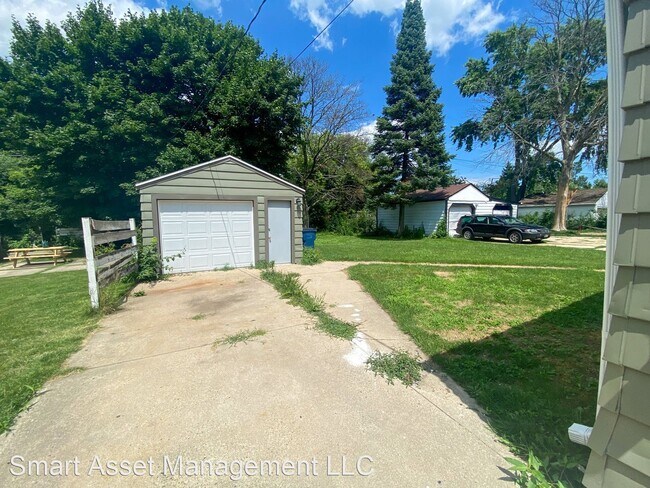 Foto del edificio - 4 br, 1 bath House - 5612 W Carmen Ave