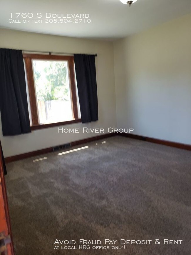 Building Photo - 4 bedroom home in Idaho Falls