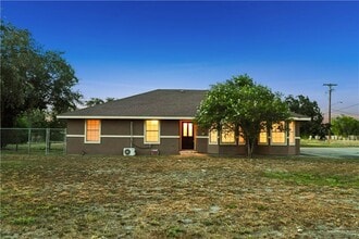 Building Photo - 805 S Mon Mack Rd