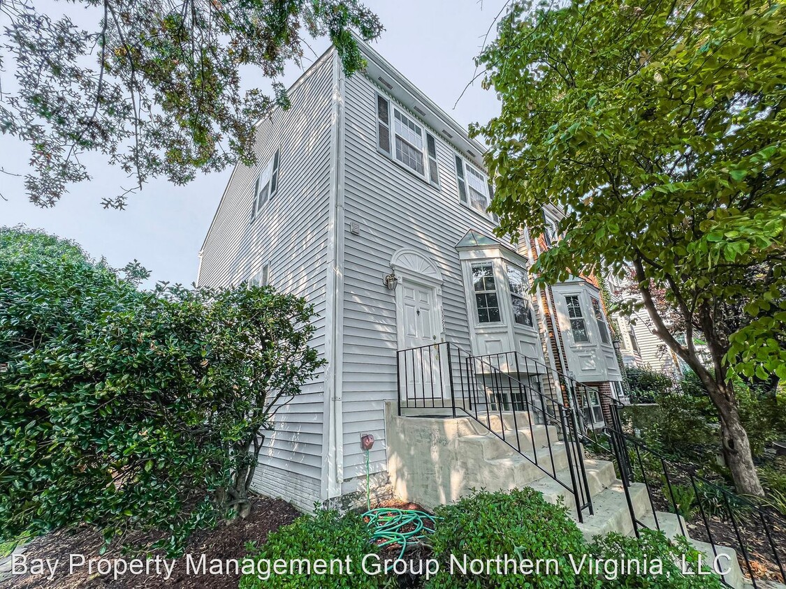 Primary Photo - 3 br, 3.5 bath House - 13998 NEW BRADDOCK RD
