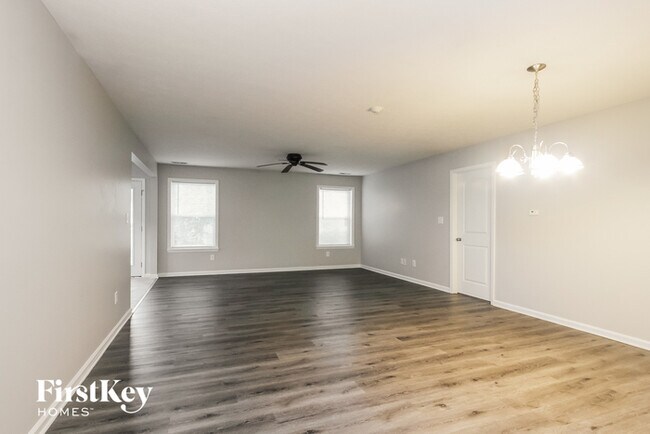 Foto del edificio - 5602 Wild Horse Dr