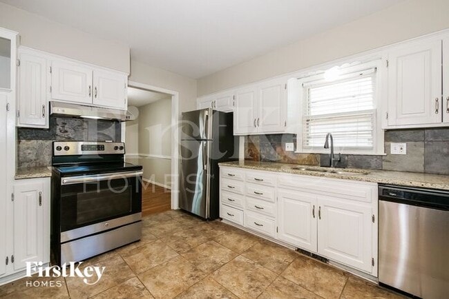 Building Photo - 3908 S Summit Ridge Dr