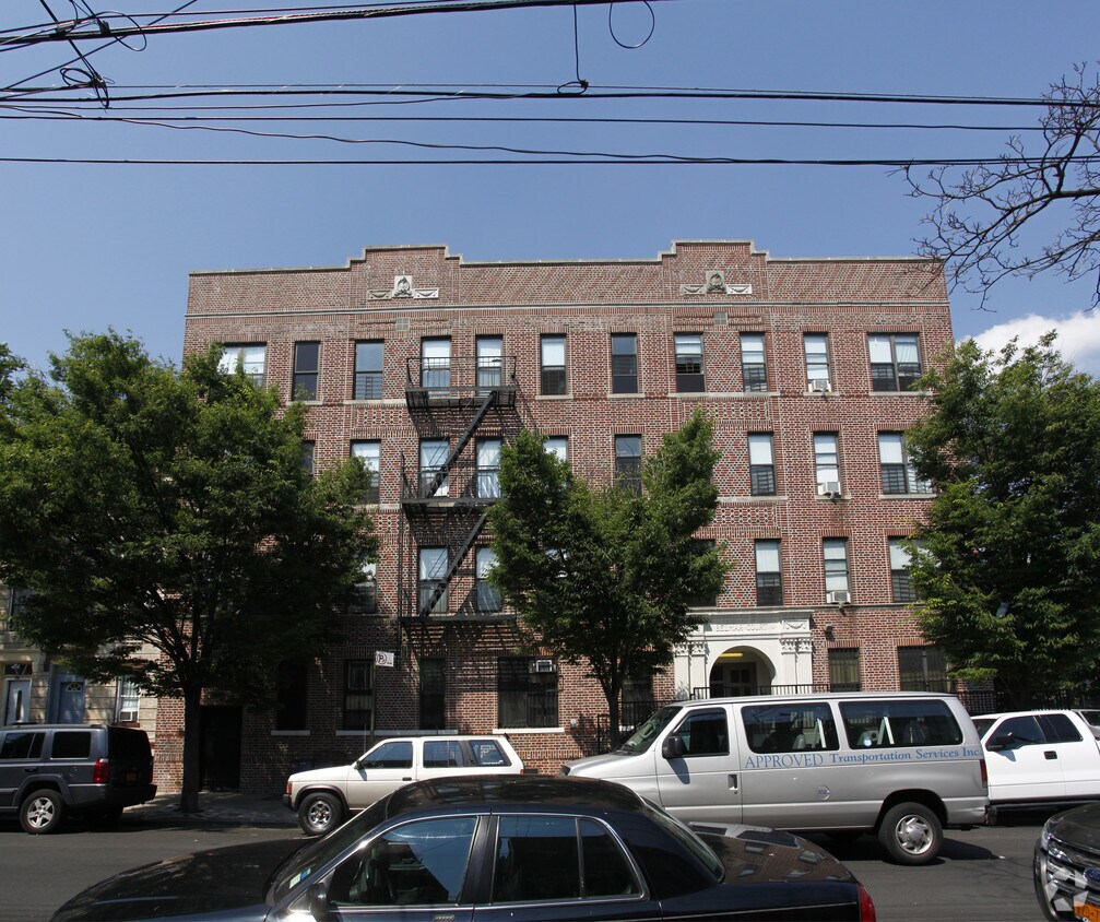 Building Photo - Belmar Court