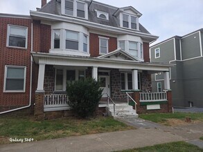 Building Photo - 1851 Whitehall St