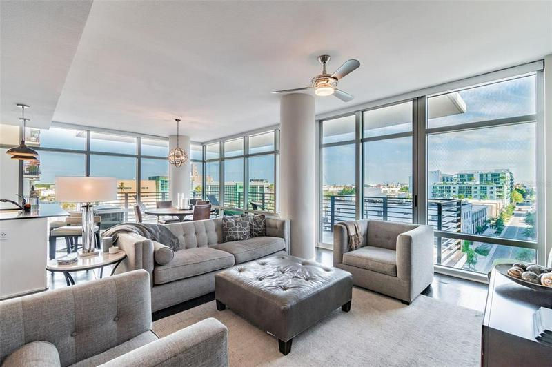 Soaring 11Ft ceilings and all glass walls - 1208 E Kennedy Blvd