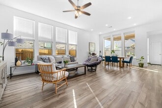 Building Photo - 23607 Bottlebrush Terrace Trl