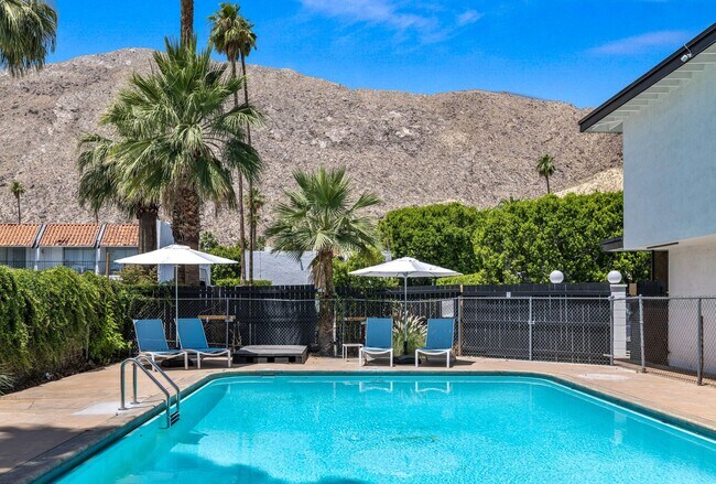 Foto del edificio - AVAILABLE NOW! Stunning Remodeled 1 Bed 1 ...