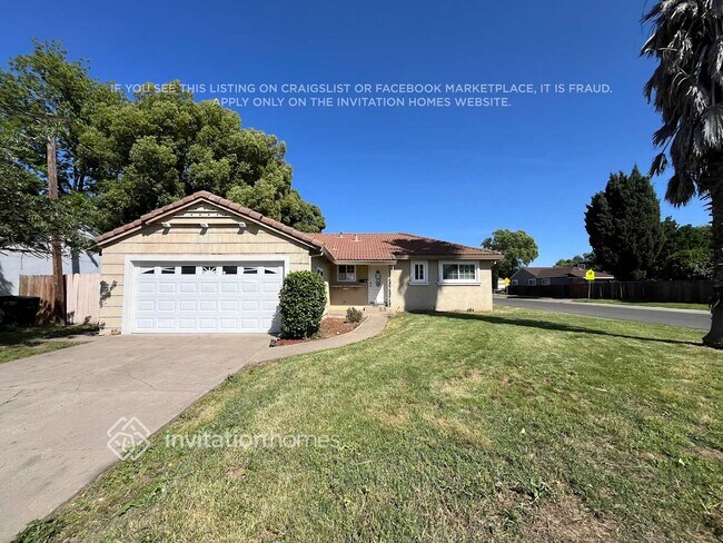 Building Photo - 2800 Northview Dr