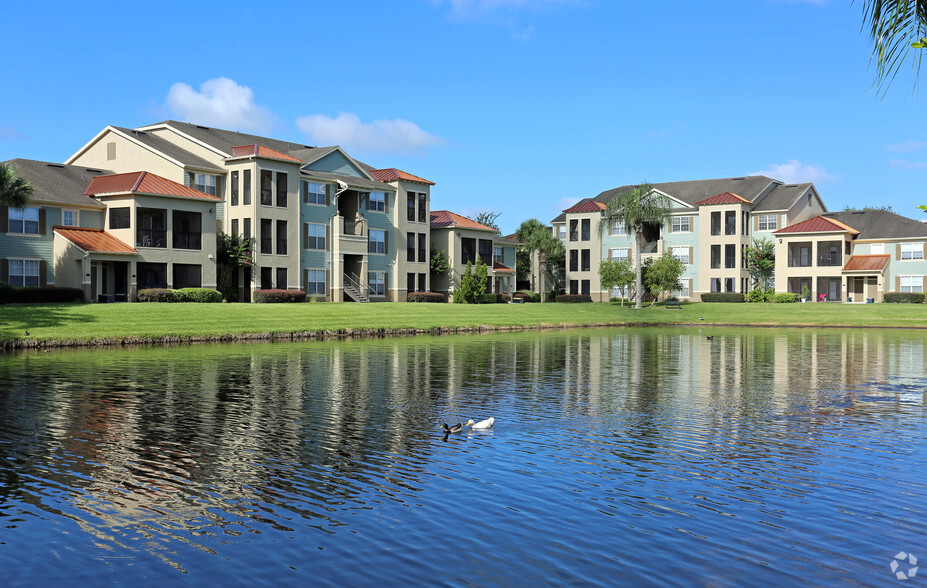 Waterford Lakes In Orlando