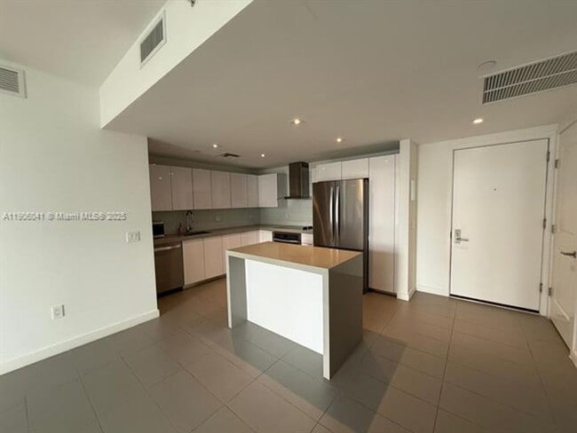 Photo - 1600 NE 1st Ave Apartment