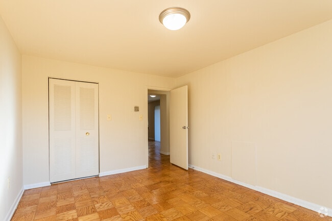 2HAB, 2BA - 870 ft² - Kensington House