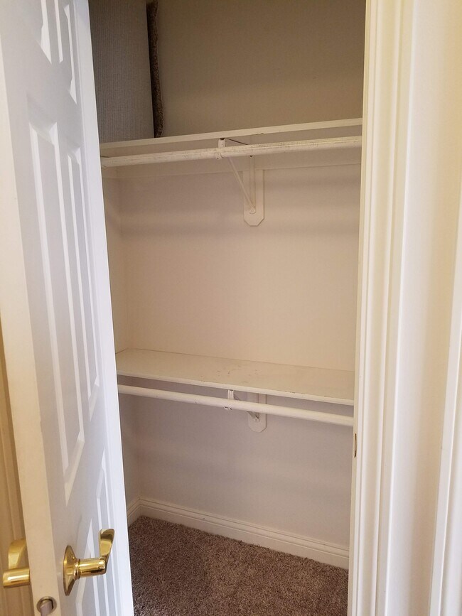 Uptown Brass Apartments Apartments in Kenosha, WI