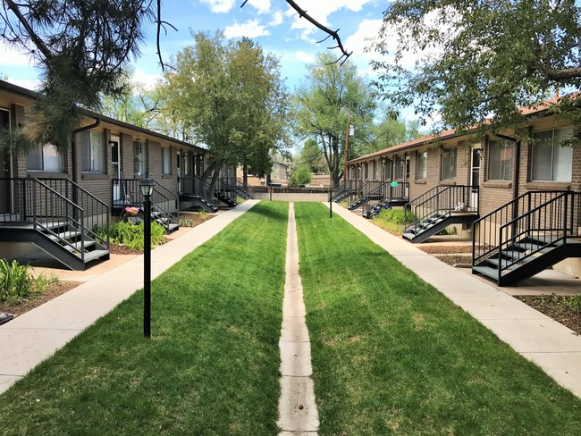 Foto del edificio - Courtyard