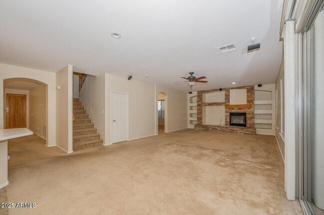 Foto del edificio - 8781 W Hayward Ave