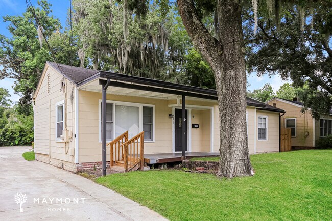 Foto del edificio - 4859 Riverdale Rd