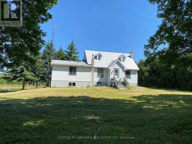 Photo du bâtiment - 897 Enright Rd